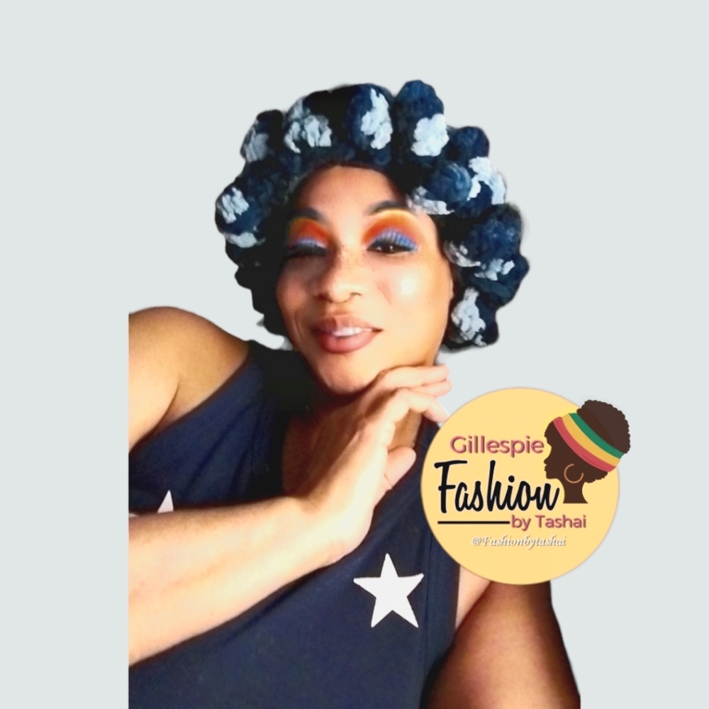 Fashionbytashai Ruffled hat, white with two-toned blue Ruffles